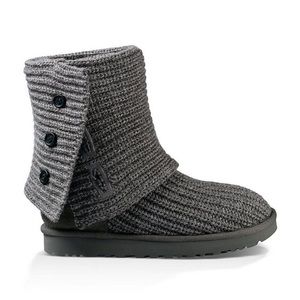 UGG Classic Cardy Knit Boots (Gray)